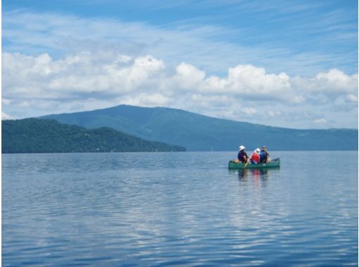 [Hokkaido Kushiro River] clear experience nature in the air! Canoe experience half-day course (Kussharo, Kushiro River headwaters part course)の画像