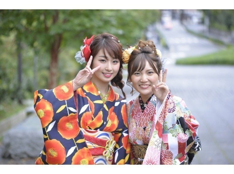 【京都・祇園】着物レンタル！超豪華！！「華雅彩（かがいろ）」帯結び込み全部込みプラン