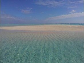 【鹿児島・与論島】百合ヶ浜ツアー　絶景で大人気の幻の白い砂浜へ ♪
