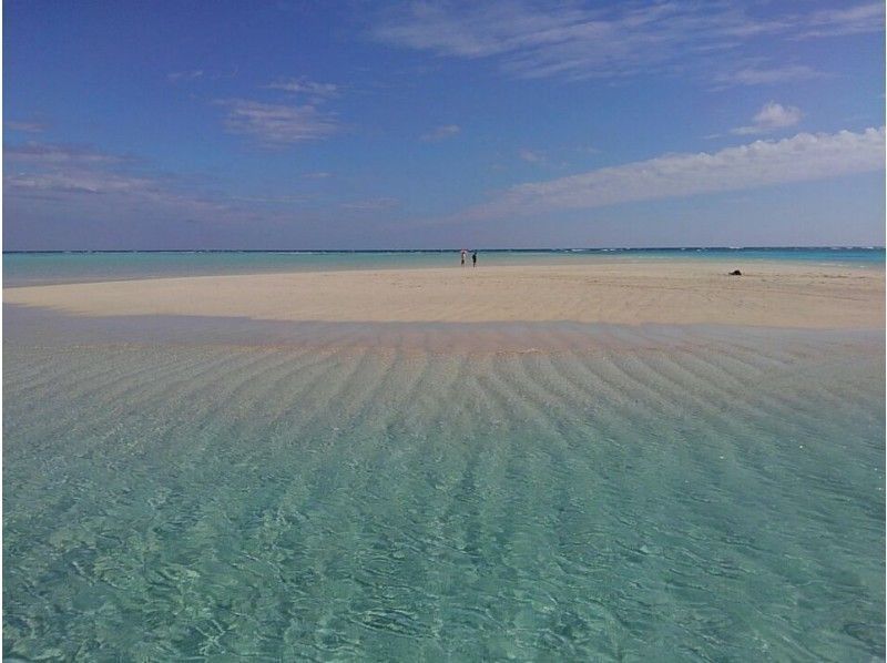 【鹿児島・与論島】百合ヶ浜ツアー　絶景で大人気の幻の白い砂浜へ ♪