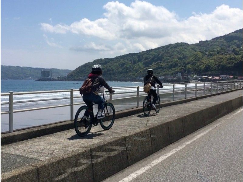 [Shizuoka ・ Ito] ★ Enjoy the mountains and the sea! ★ B1-Seaside Spa & Downhill Cycling Usami Course [half-day]の紹介画像