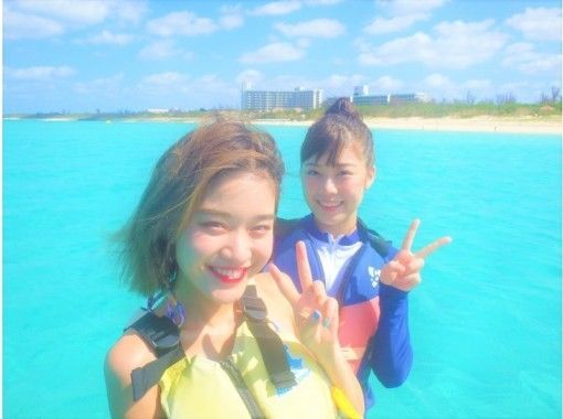 満足度ＮＯ１！海亀遭遇率99％シュノーケル＆東洋一美しいビーチでマリン3種　カード払の画像