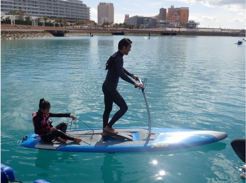 ★今話題☆新感覚★【足漕ぎサップ】ペダルを漕いでスイスイ海上移動♪海上アスレチックでも遊べちゃう♪