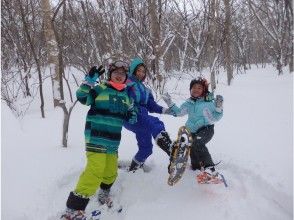 [Tochigi ・ Nasu] It is the first time to go with the guide "Kumasan" who knew all about Nasu Snowshoes& Snow play ♪の画像