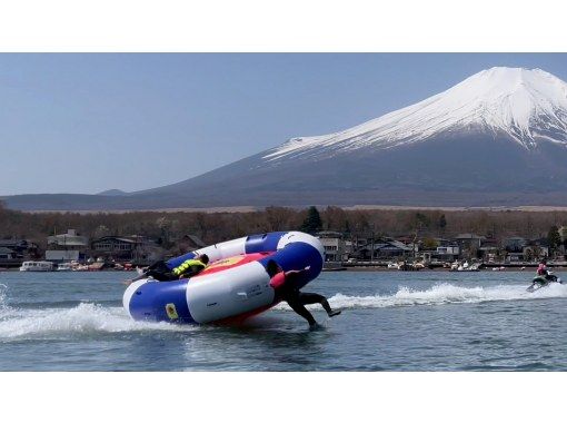 [Yamanashi/Lake Yamanaka] Only in Lake Yamanaka! "Screaming activity" hurricane boat that can only be done here ♪の画像