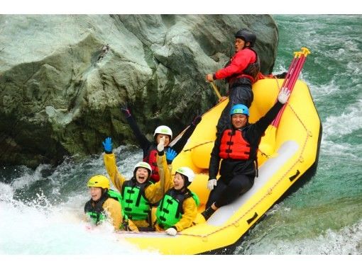 [Tokushima ・ Yoshino River ・ Rainfall River going down】 Yoshino River half-day course【 Rafting]の画像