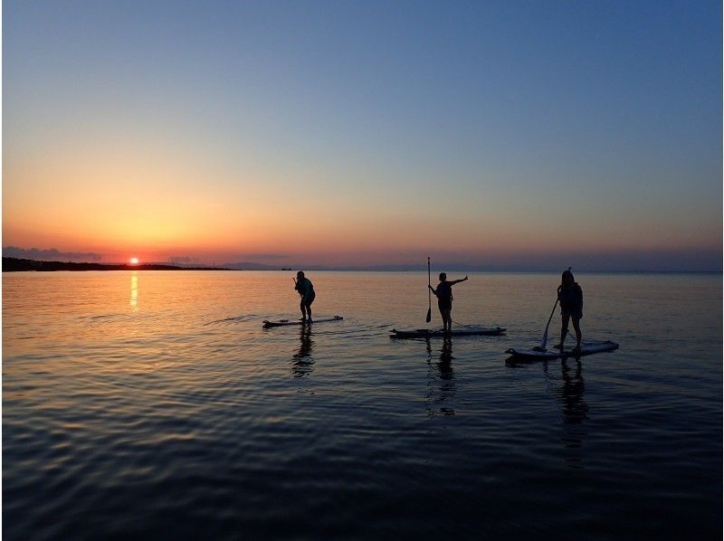 [Mie Prefecture / Ise Shima] Sunset SUP <<Rental With marine shoes »