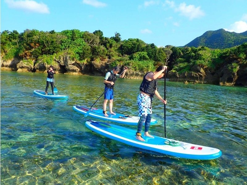 【沖縄・石垣島】【半日】世界が認めた「川平湾」選べるSUPorカヌーツアー【写真データ無料】