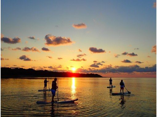 [Ishigaki Island/Early Morning] Choose from Sunrise SUP/Canoeing ★ A refreshing and exciting experience to start the morning ★ Applications accepted until 8pm the day before [Free photo data] ★ SALE!の画像