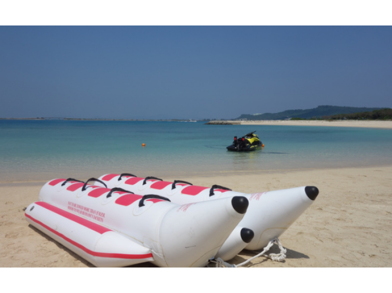 【沖縄・宮古島】どこよりも多くの遊具+ウェイク＆シュノセット！超絶お得なマリンパック２時間貸切！