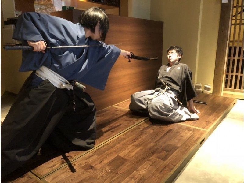 [โตเกียว ชิบูย่า] ดาบศิลปะซามูไร Tenshin-ryu ซามูไร "ประสบการณ์ของดาบชูริเคนและดาบซัดดาบ" (จัดขึ้นในวันเสาร์โปรแกรมภาษาญี่ปุ่น)の紹介画像