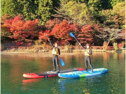 【軽井沢近郊／信州長野・関東群馬】軽井沢近くで初めて SUP (サップ) 体験　春は新緑☆秋は紅葉★　アウトドア 外遊び 自然体験 レジャーの画像