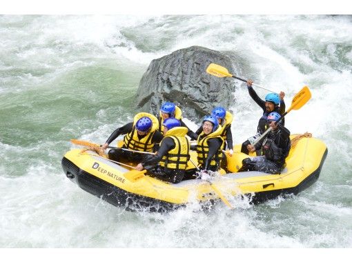 [Gunma Minakami Rafting] Enjoy the rapids in the spring and summer of 2024! Last minute reservations available (private charter and free shuttle service available) Recommended for families, groups and couples★の画像