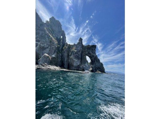 【北海道・小樽】青の洞窟｜名物船長のアドベンチャーレッツゴークルーズ！の画像