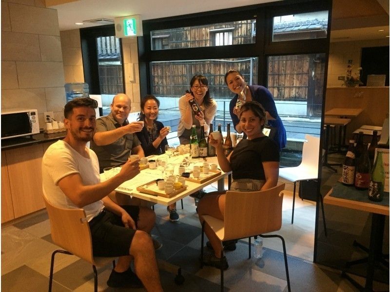 【京都・七条】利き酒師による日本酒利き酒体験