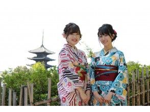 [Osaka / Umeda] Kimono Rental for groups-perfect for sightseeing in Kyoto Reservation from 20 people more Present special oil blotting paper!の画像