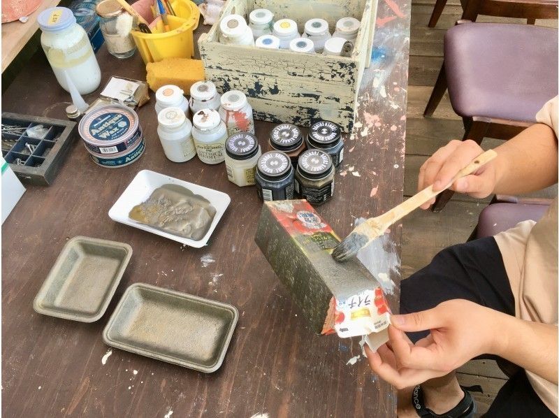 【ガラクタから作るインテリア雑貨・店内装飾品づくり】不用品をお洒落に自由に塗装リメイク！