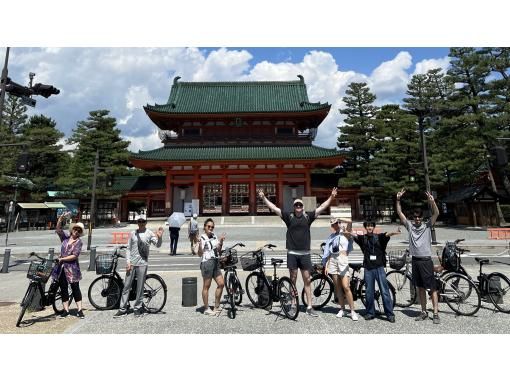 [Kyoto] Morning E-bike Tour of Fushimi-Inari, Nanzen-ji, Kamo Riverの画像