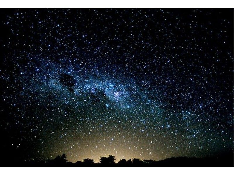 【北海道・知床】知床ウトロ・月明かりの路 冬の星空ナイトツアー【無料送迎付き】