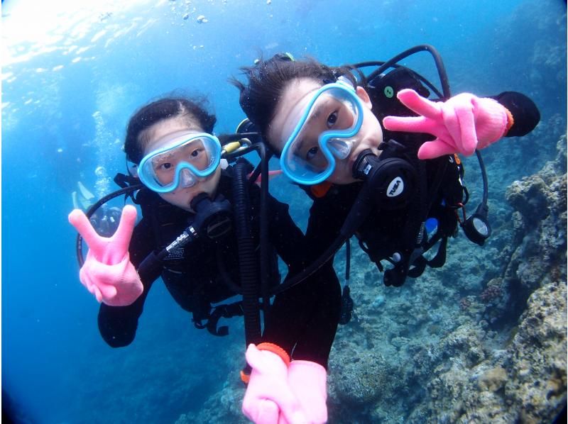 【沖繩·恩納村】★8歲·9歲OK★Chibiko魚體驗潛水！與孩子和家人一起挑戰潛水！の紹介画像