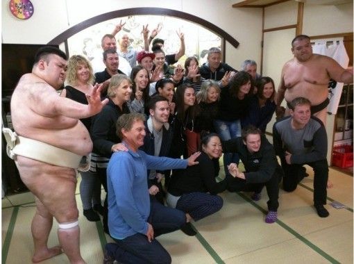 【東京・両国】相撲デモンストレーション＆ちゃんこ鍋（毎週木曜日、英語のみ）の画像