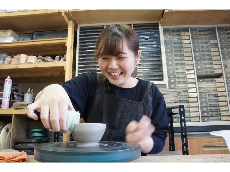 [東京·新宿]陶瓷藝術體驗★手工迷你早/晚計劃の紹介画像