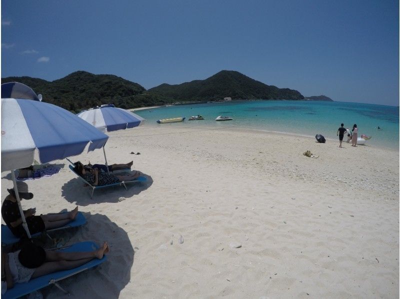 [9/24～11/30/那覇泊港発] 高速船で行く★渡嘉敷島阿波連ビーチ日帰り海水浴ツアー♪