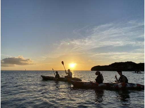 Family Discount [Central Main Island] Sunset Mangrove Kayak Tour★One child under junior high school age is free & half price★Image gift!の画像