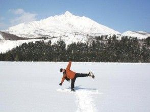 [Hokkaido Rishiri] Guide accompany! Snowshoes Winter Island Guide Charter (1 day course) Participate from 10 years old!の画像