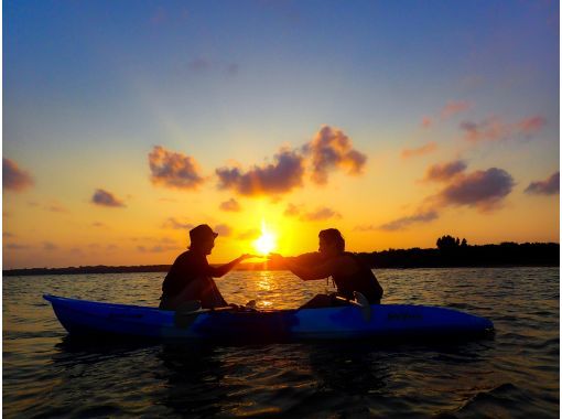 [Ishigaki Island/Evening] Sunset & Night SUP/Canoeing ★ Enjoy a relaxing evening ★ Same-day applications OK [Free photo data] ★ SALE!の画像