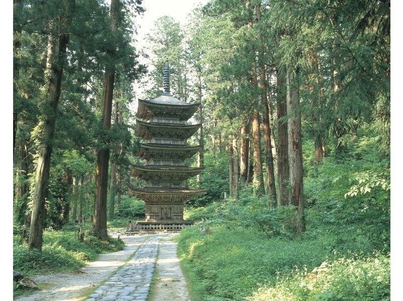 【山形・鶴岡ハイヤープラン】鶴岡市日本遺産めぐり羽黒山と松ヶ岡