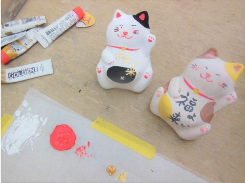 【大阪・梅田】JR大阪駅から徒歩3分！絵つけ体験・招き猫・当日持ち帰りコース★お子様でもかんたん ♪