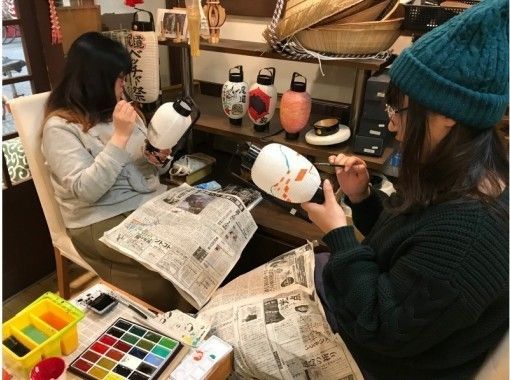 [Hiroshima Onomichi] Full-scale lantern painting will be lectured at a lantern shop that has been in business for more 100 Year! Lantern size M planの画像