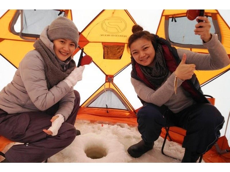 【札幌近郊・茨戸川】北海道冬の風物詩！！石狩茨戸川　たっぷり1日ワカサギ釣り体験ツアー　札幌発送迎付