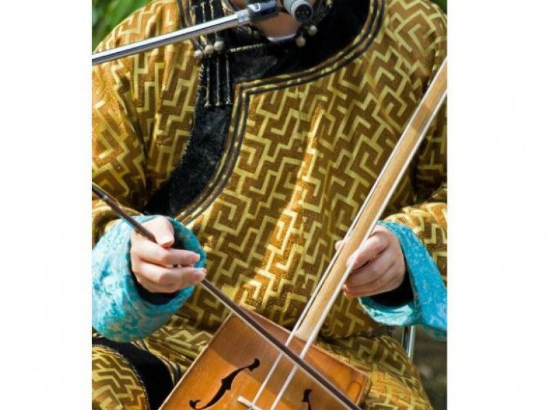 遥かな大草原からの音色「馬頭琴」と緑あふれる明治記念館「竹游林」で楽しむ中華のお食事付【13367】