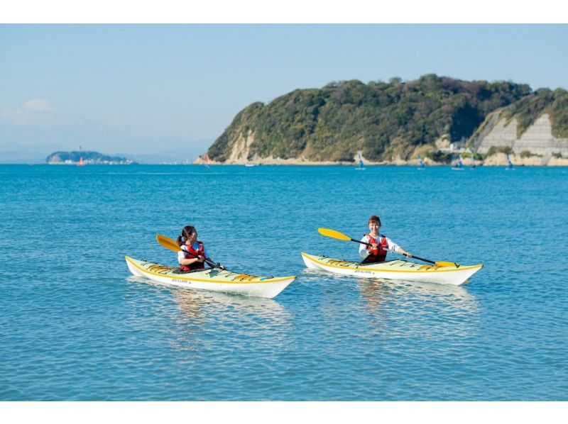 [Shonan/Zushi/Kayaking in the sea in winter] Experience kayaking in a changing room equipped with bath towels and air conditioning★Photo data giftの紹介画像
