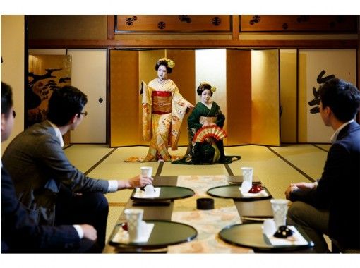 [京都/只园]在一家老字号的茶馆玩“观赏舞蹈和怀石料理/晚餐计划”，从八坂神社步行6分钟の画像