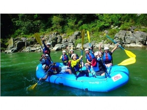 The longest in Japan at 13km! [Nagano/Tenryu River] Rafting experience Long course full of funの画像