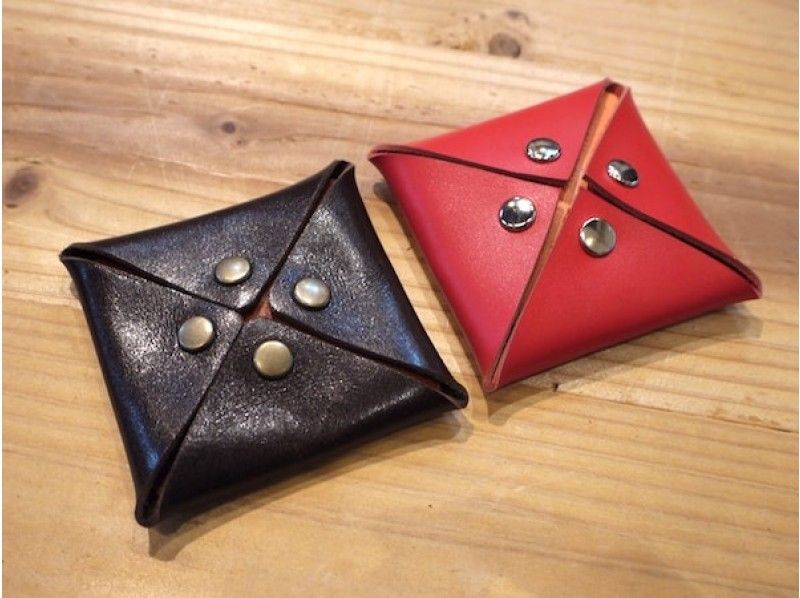 【愛知・名古屋】靴職人のレザークラフト教室☆四角コインケース作り