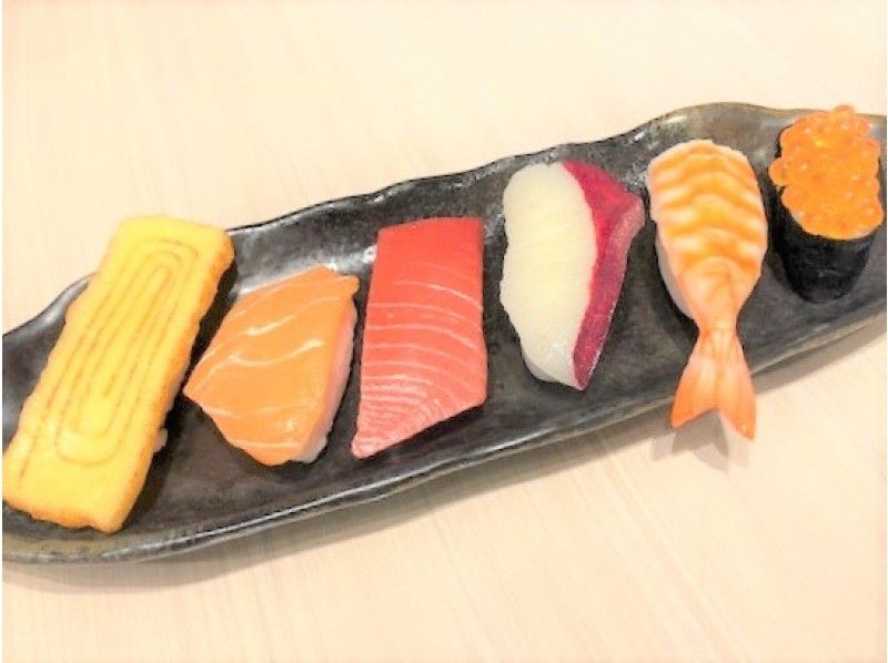 【大阪・なんば】食品サンプル制作体験「お寿司」2個・なんば駅すぐ・グランド花月目の前