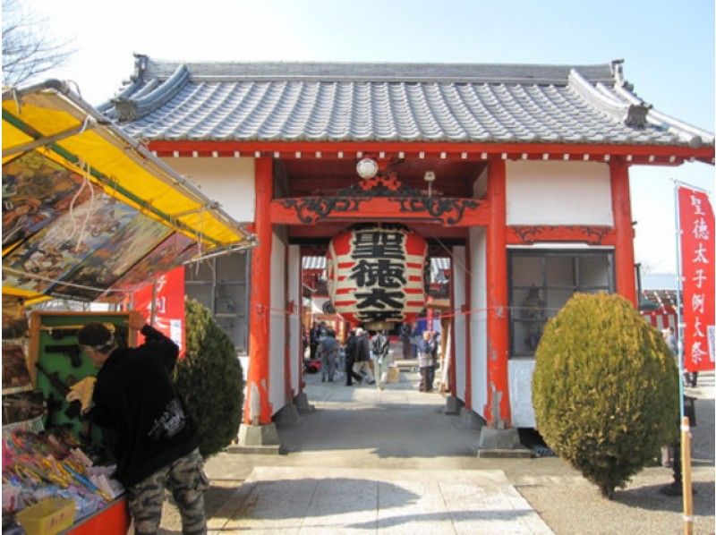 天洲寺『聖徳太子立像』御開帳と日詔寺&関東七名城『忍城』ガイド付案内見学バスツアー【13809】