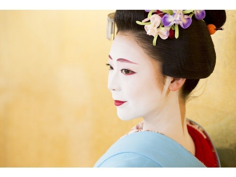 【京都・東山】本物の舞妓さんに会える!話せる!「おふくコース」舞妓さんとの記念写真プレゼント!!