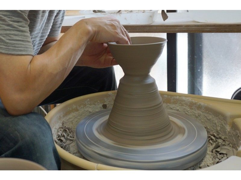 【京都府・ろくろ体験】カップル限定！京都西陣の町家で電動ろくろ体験