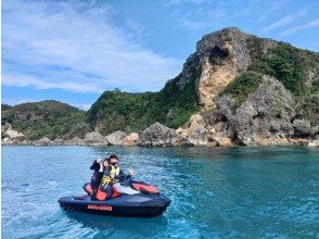 [Okinawa Prefecture, Uruma City] Reserved Jet ski Desert Island Touring & Snorkel Experience 