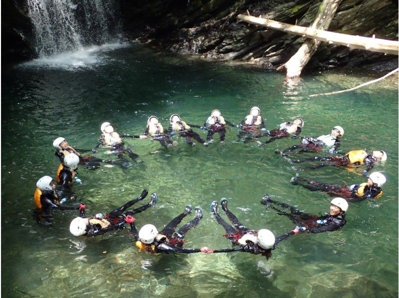 キャニオニングわくわくコース　ランチ・飲物　写真付き