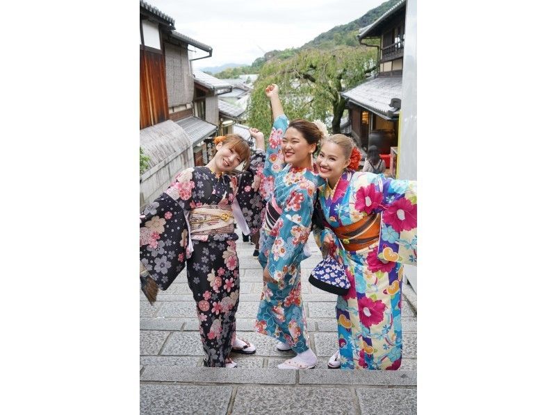 【京都・八坂神社／着物レンタル】お手軽！1時間レンタルプラン☆気軽に着物体験したい方におすすめ♪