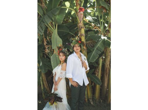 [Okinawa / Chubu] Impressive experience! "Ryukyu Flower Hair Arrangement & Pro Shot Shooting" full of originality Photographs will be sent on the line!の画像