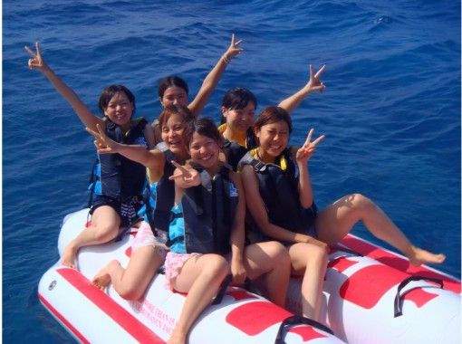 [From Naha] Kerama Islands Snorkeling + Marine Sports 1 item plan (with fish contact experience) [3 hours]の画像