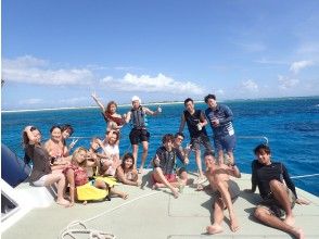 [冲绳-那霸出发]推荐给家庭和团体！巡洋舰包机半天计划（3小时）の画像