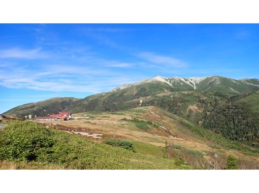 【富山県・富山】北アルプス薬師岳トレッキングツアー/山頂近くで山小屋泊プランの画像